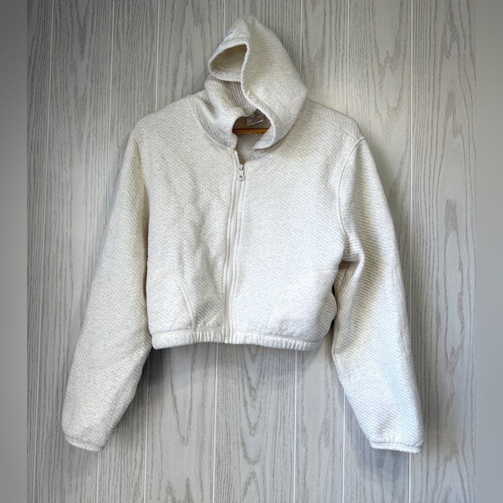 OFFLINE by Aerie OTT Crop Hoodie Size L Ivory Textured Fleece LNC